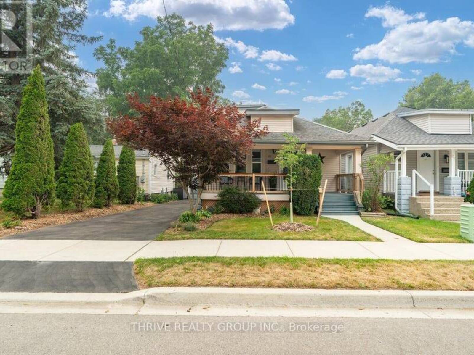 25 ELM STREET, London, Ontario N5Z 2K3