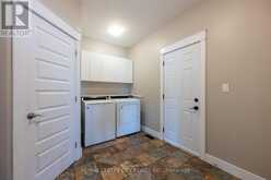 2580 DUNDAS STREET | London Ontario | Slide Image Eighteen
