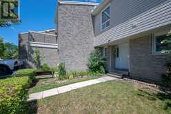 43 - 711 OSGOODE DRIVE | London Ontario | Slide Image Three