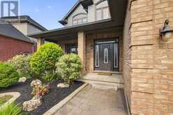 834 TALISMAN CRESCENT | London Ontario | Slide Image Two