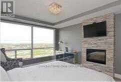813 - 240 VILLAGEWALK BOULEVARD | London Ontario | Slide Image Eleven