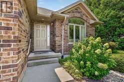 290 MOGG STREET | Strathroy-Caradoc Ontario | Slide Image Four