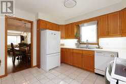 255 DEVERON CRESCENT | London Ontario | Slide Image Thirteen