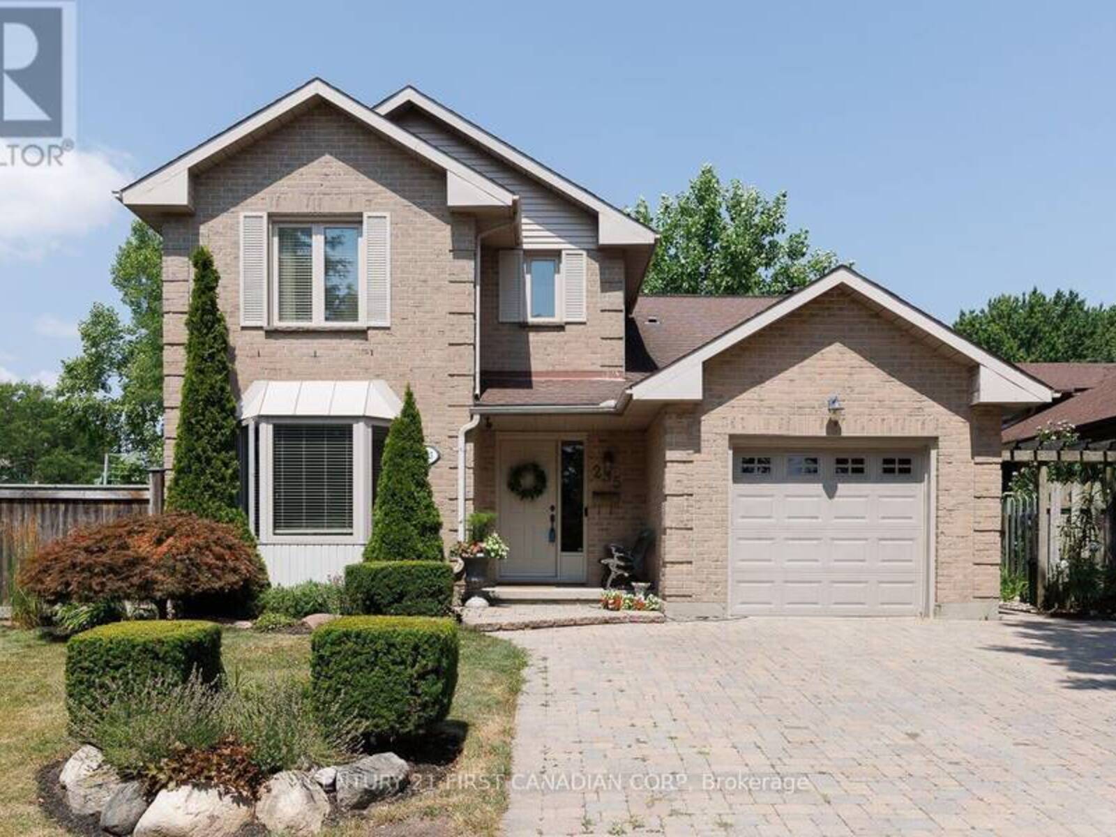 255 DEVERON CRESCENT, London, Ontario N5Z 4N2