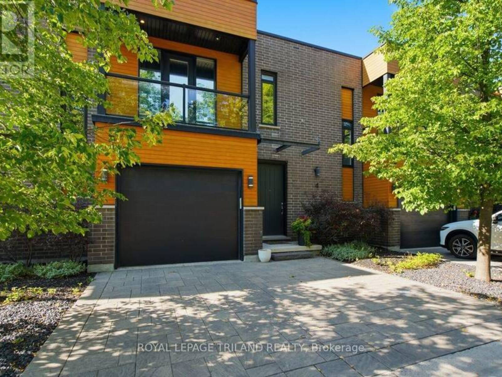4 - 433 HYDE PARK ROAD, London, Ontario N6H 0H5