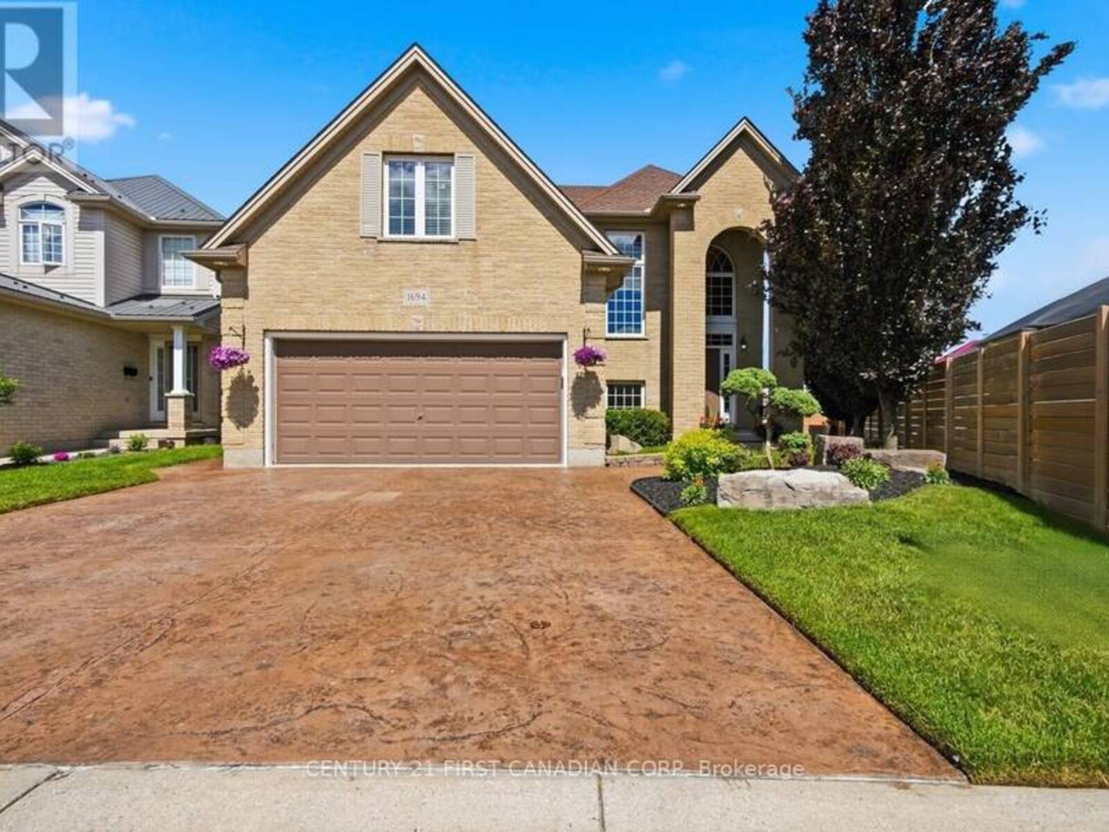 1694 GREEN GABLES ROAD, London, Ontario N6M 0A3