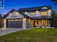 18 MCNAB STREET Strathroy-Caradoc Ontario, N7G 2E9