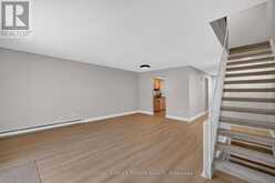 112 MONMORE ROAD | London Ontario | Slide Image Sixteen