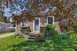 244 WEST STREET | Central Elgin Ontario | Slide Image Three