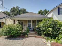 544 PALL MALL STREET London Ontario, N5Y 2Z7