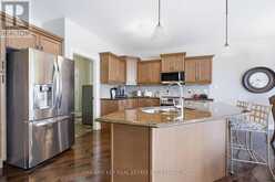 210 - 3278 COLONEL TALBOT ROAD | London Ontario | Slide Image Twelve