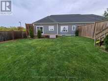 4 BROOKLAWN DRIVE | Grand Bend Ontario | Slide Image Ten