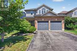 1647 BAYSWATER CRESCENT | London Ontario | Slide Image One