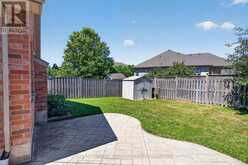 1647 BAYSWATER CRESCENT | London Ontario | Slide Image Thirty-one