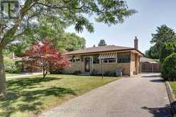 123 APONI CRESCENT | London Ontario | Slide Image One
