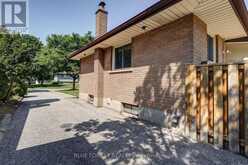 123 APONI CRESCENT | London Ontario | Slide Image Forty-eight