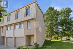 1206 LIMBERLOST ROAD | London Ontario | Slide Image Two