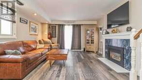 16 ARBOUR GLEN CRESCENT | London Ontario | Slide Image Nine