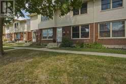96 - 51 SHOLTO DRIVE | London Ontario | Slide Image Thirty-seven
