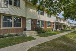 96 - 51 SHOLTO DRIVE | London Ontario | Slide Image Thirty-eight