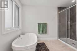 5 - 1061 EAGLETRACE DRIVE | London Ontario | Slide Image Twenty-nine