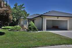 4 - 94 PINE VALLEY GATE | London Ontario | Slide Image Thirty-one
