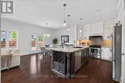 1304 EAGLETRACE DRIVE | London Ontario | Slide Image Nine