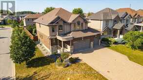 1304 EAGLETRACE DRIVE | London Ontario | Slide Image Two