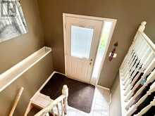 95 BONAVENTURE DRIVE | London Ontario | Slide Image Two