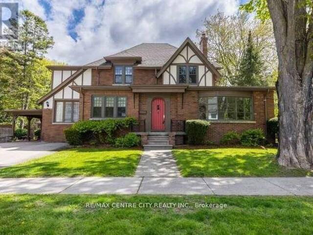 396 VICTORIA STREET London Ontario, N5Y 4A9 - 4 Bedrooms Home For Sale