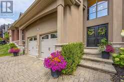 646 REDTAIL TRAIL | London Ontario | Slide Image Three