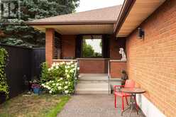 419 MCNAY PLACE | London Ontario | Slide Image Four
