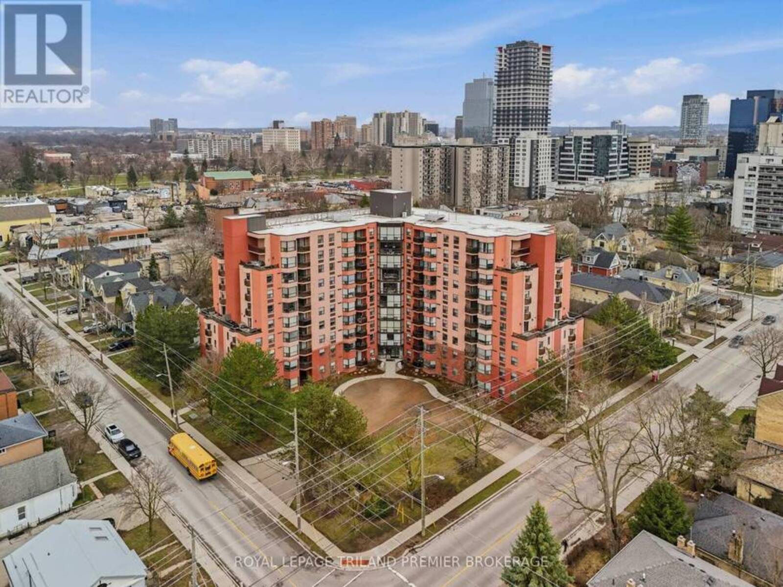 1004 - 600 TALBOT STREET, London, Ontario N6A 5L9