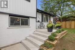 285 PANORMA CRESCENT | London Ontario | Slide Image Four