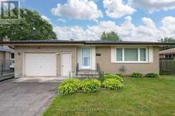 160 WELLESLEY CRESCENT | London Ontario | Slide Image One