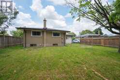 160 WELLESLEY CRESCENT | London Ontario | Slide Image Twenty