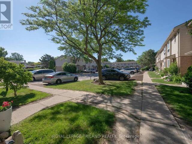28 - 626 WHARNCLIFFE ROAD S London Ontario, N6J 2N4 - 3 Bedrooms Condo For Sale