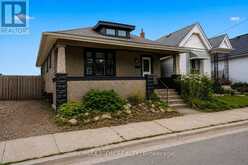 31 MOUNT PLEASANT AVENUE | London Ontario | Slide Image One