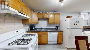 816 WILD ROSE LANE S | London Ontario | Slide Image Thirty-three