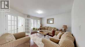 816 WILD ROSE LANE S | London Ontario | Slide Image Nine