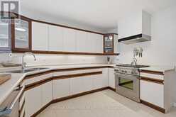 1 SMALLMAN DRIVE | London Ontario | Slide Image Thirteen