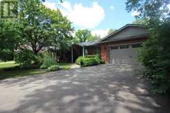 27 CROYDON DRIVE | Middlesex Centre Ontario | Slide Image Two
