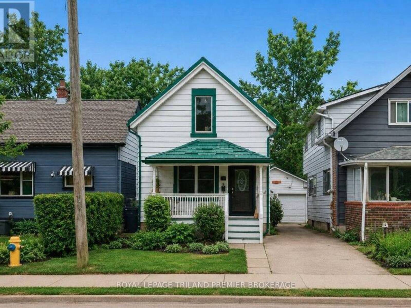 98 BRISCOE STREET E, London, Ontario N6C 1X2