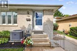 1121 GATEWOOD ROAD | London Ontario | Slide Image Five