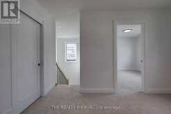 79 ROYAL CRESCENT | Talbotville Ontario | Slide Image Thirty-two