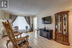 48 CLARENDON CRESCENT | London Ontario | Slide Image Nine