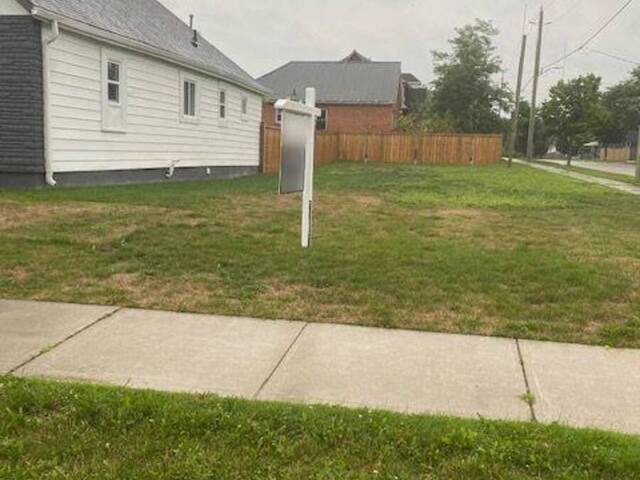 LOT 7 BRISCOE STREET W London Ontario, N6J 1M4 - Vacant Land For Sale