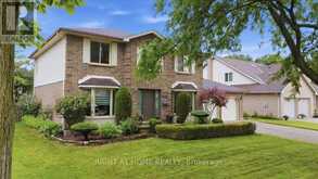 7046 DIANE CRESCENT | London Ontario | Slide Image Two