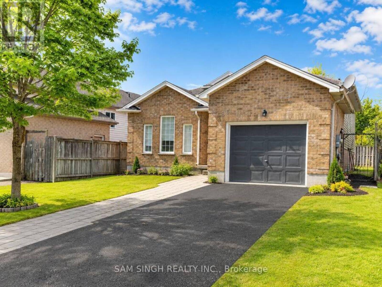 185 THURMAN CIRCLE, London, Ontario N5V 4Z1