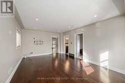 945 COLBORNE STREET | London Ontario | Slide Image Four